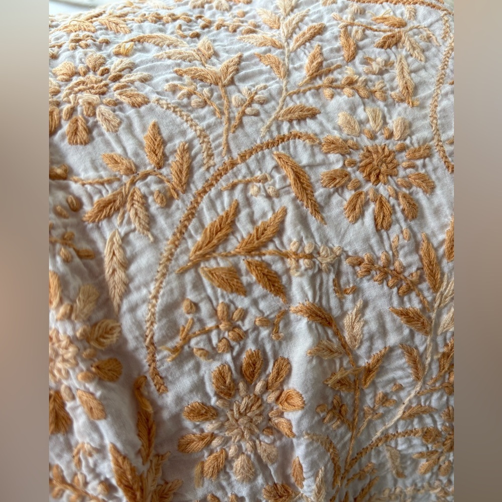 Indian Amaya embroidered Tunic - Picture 9 of 9